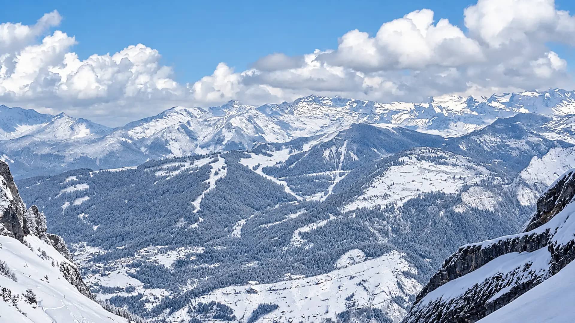 Paysage hivernal à Les Carroz d'Arâches, Massif du Mont-Blanc — conciergerie Airbnb VM Conciergerie